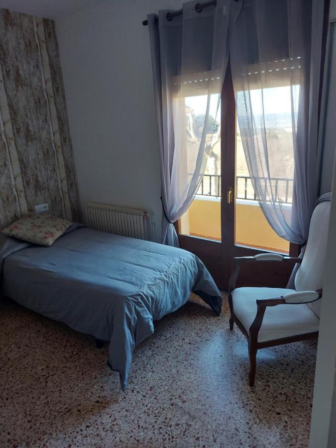 Hostal Braseria Tivissa ภายนอก รูปภาพ